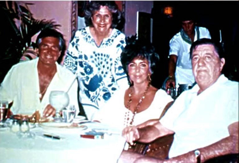 21. ¿Es cierto que Guillermo Wulff tuvo un importante rol en la película